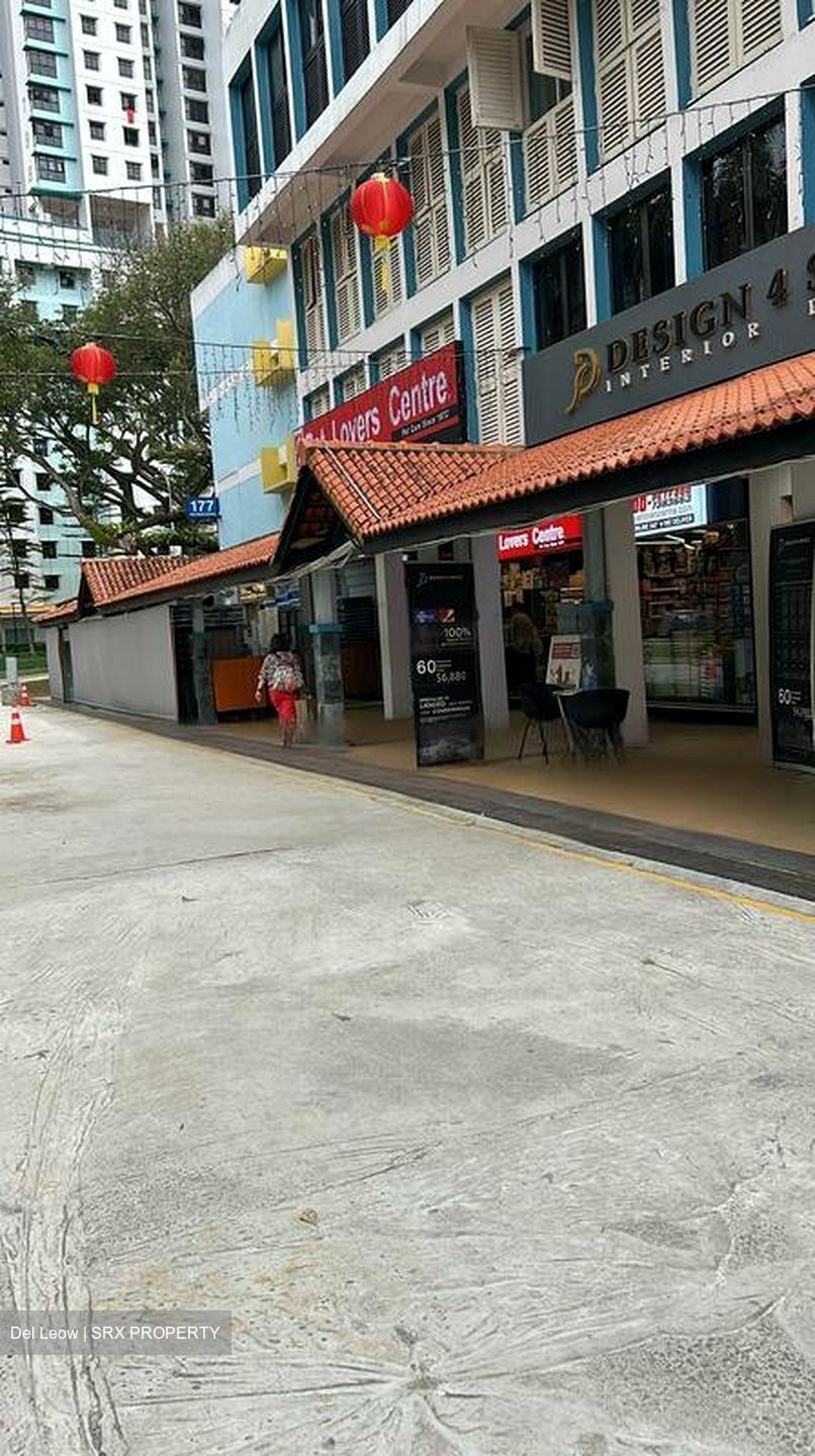 Toa Payoh Central (D12), Shop House #456022921